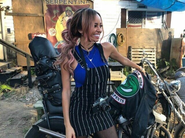 Toni Topaz