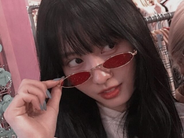 Momo, Twice ๐
