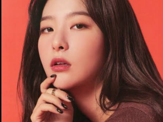 Seulgi (Red Velvet)