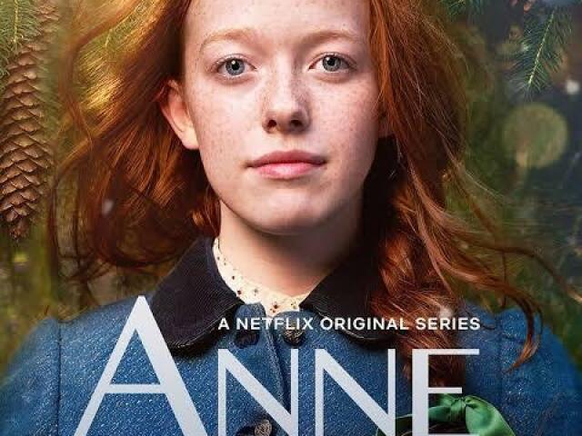 “Anne With an E”. Pensa em uma série que traz tantas reflexões sociais e empoderamento!