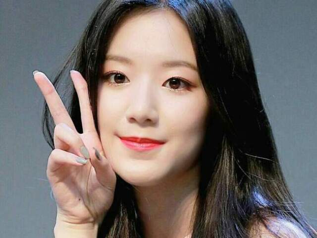 Shuhua (G)idle minha bias✨)