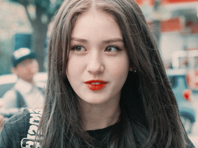 Somi- IOI