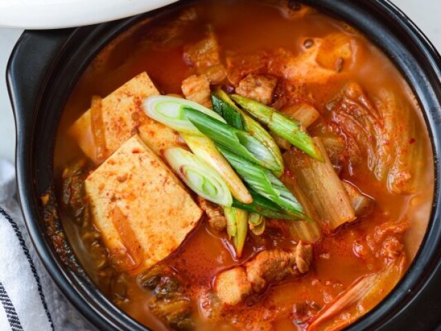 Kimchi Jjigae