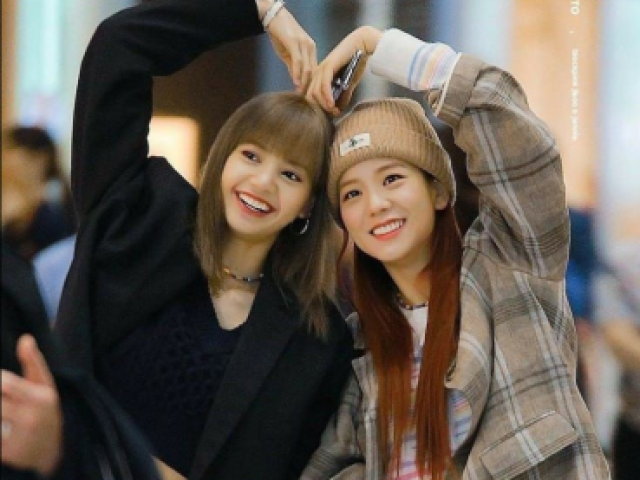 O da Lisa e Jisoo