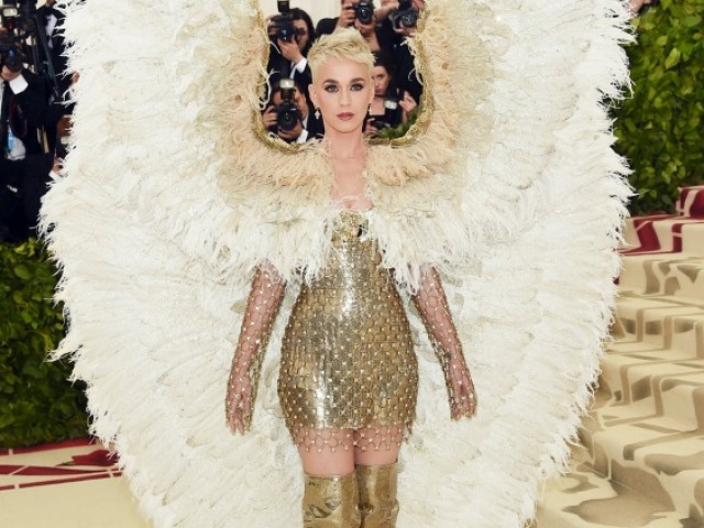 Katy Perry - Versace