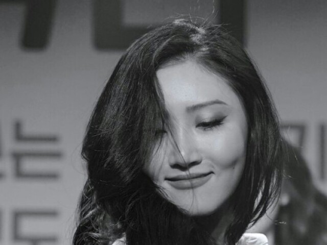 Hwasa, Do grupo Mamamoo