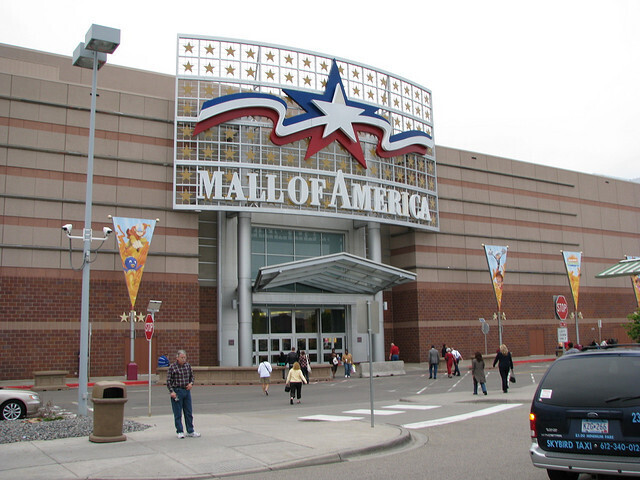 Mall of America de novo.
É a outra fachada dele.