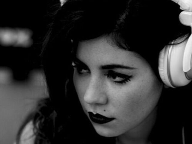 Marina and the diamonds