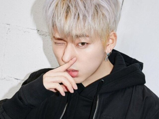 Zico (BlockB meu 2º bias✨)