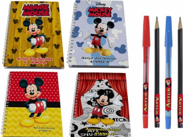 Material escolar que diz que você gosta de Mickey