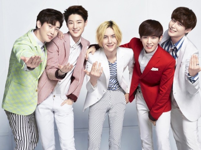 UNIQ