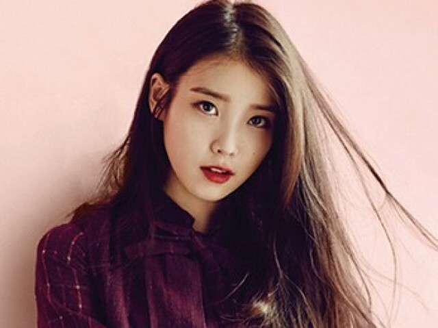 IU