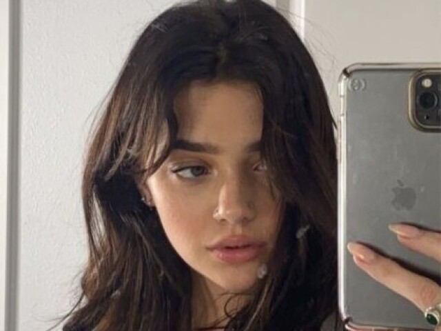 👱♀️