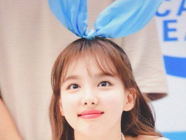 Nayeon (TWICE)