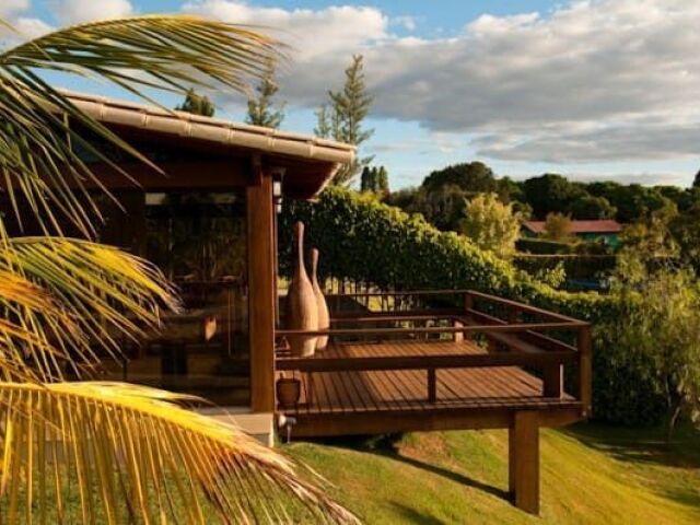 Uma vista com vizinhos e arborização seria ótimo!