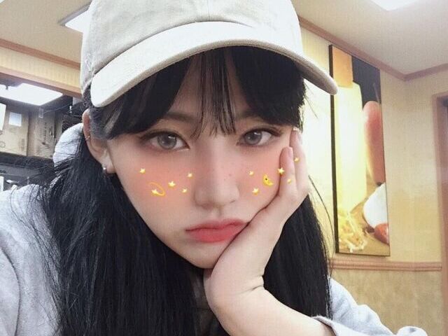 Jina (진아)