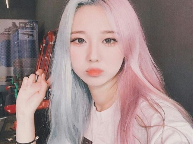 Hee-jin (히 진)