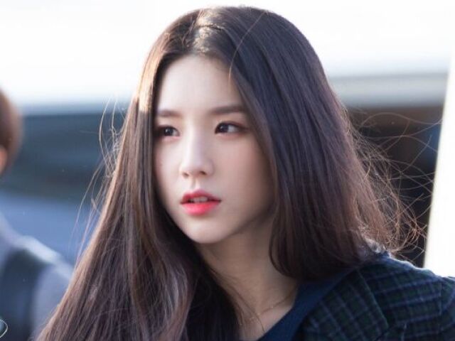 Heejin (Loona)