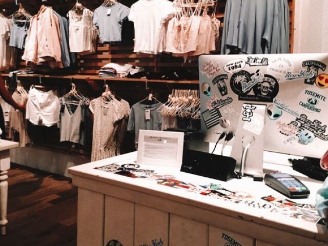 ✉ Monte sua loja de roupas ✉