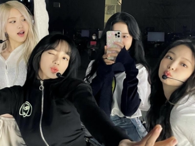 BlackPink in your área