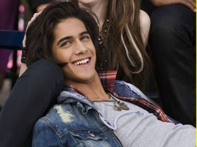 Avan Jogia