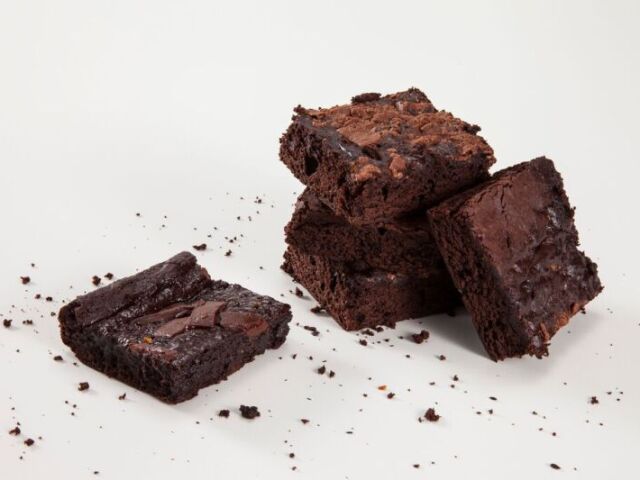 Pedaços de brownie