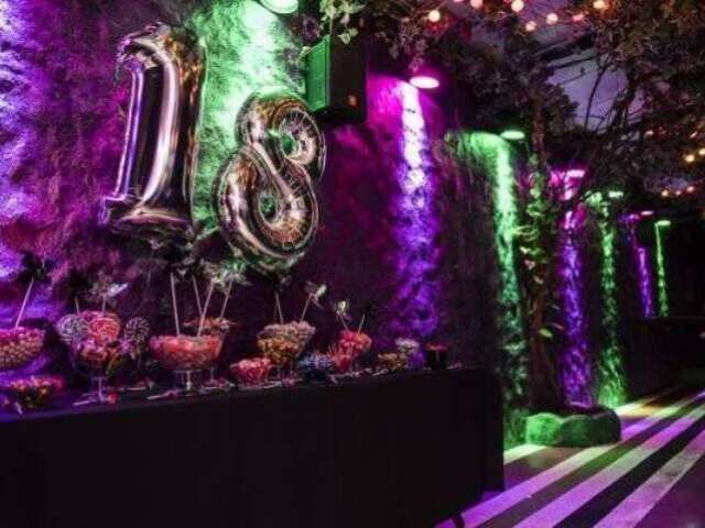 💖 > Monte sua festa neon < 💖