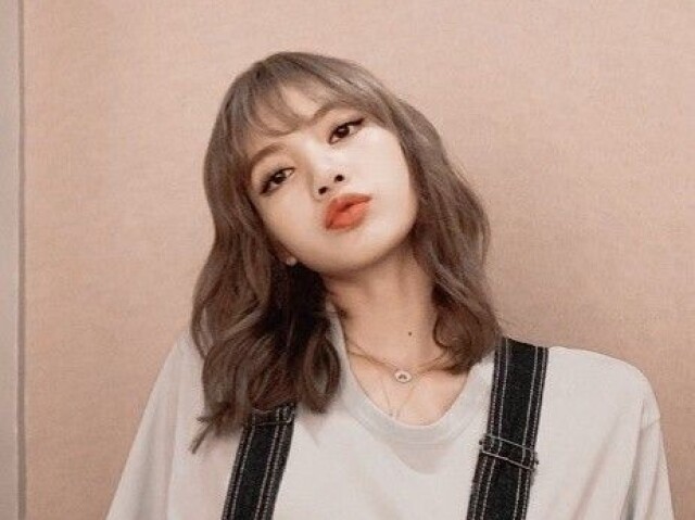 Lisa - BLACKPINK