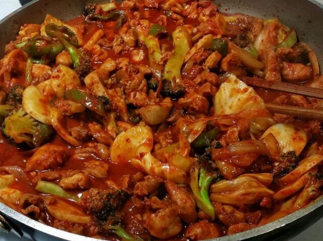 Dak Galbi