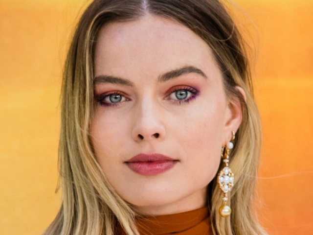 Margot Robbie