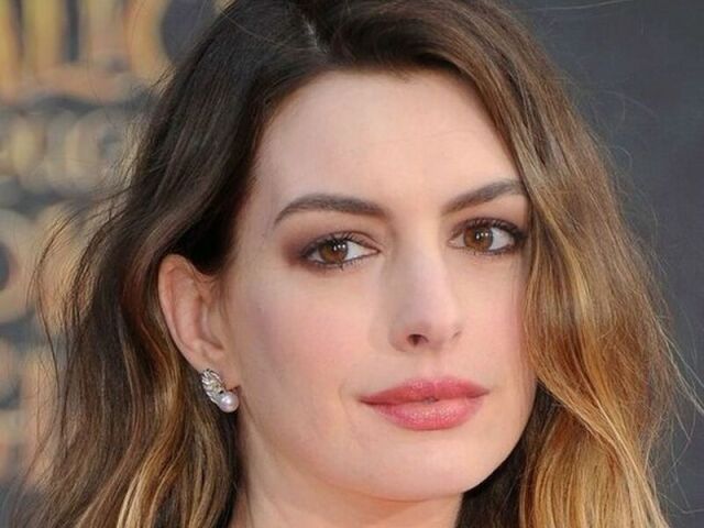 Anne Hathaway