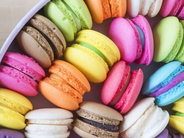 MACARONS