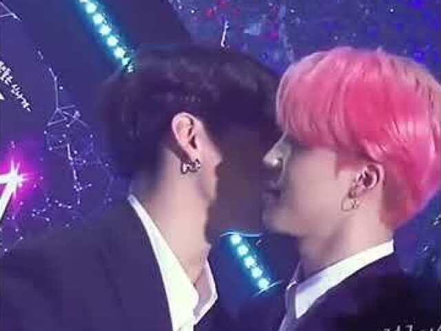 Jimin e JK