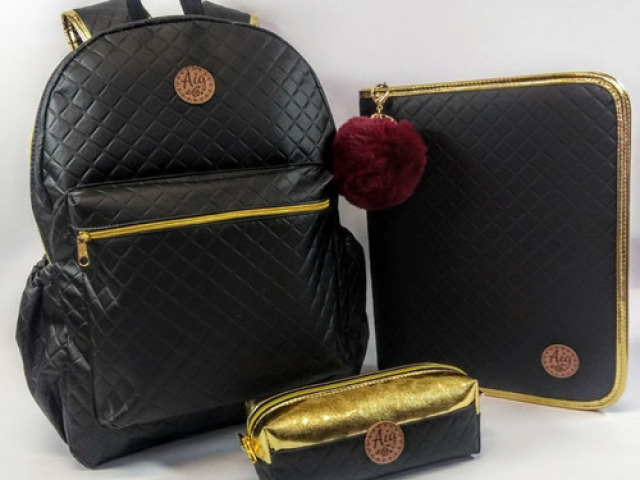 Material preto