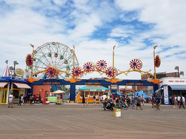 Parque de diversões 🎡