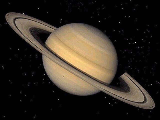 Saturno