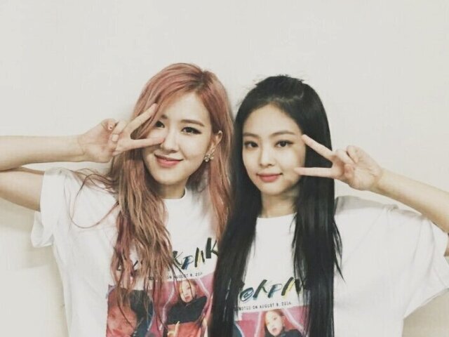 Rose
e
Jennie