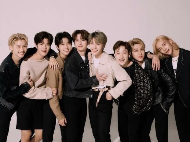 Stray Kids