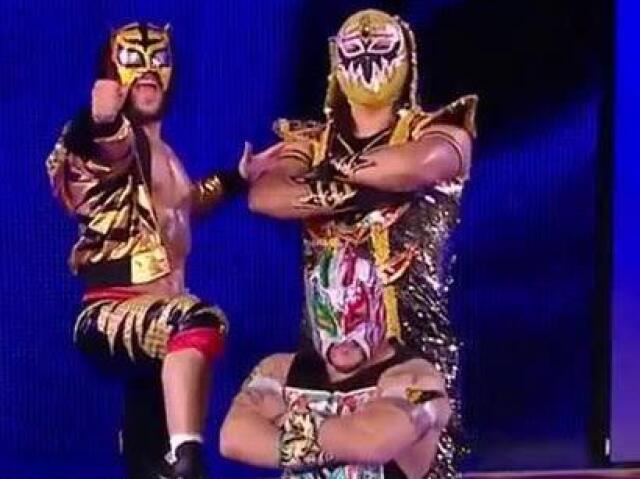 Lucha house party