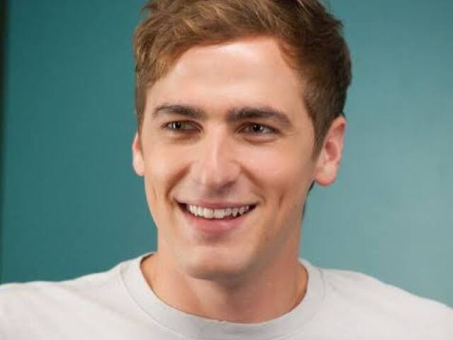 Kendall Knight