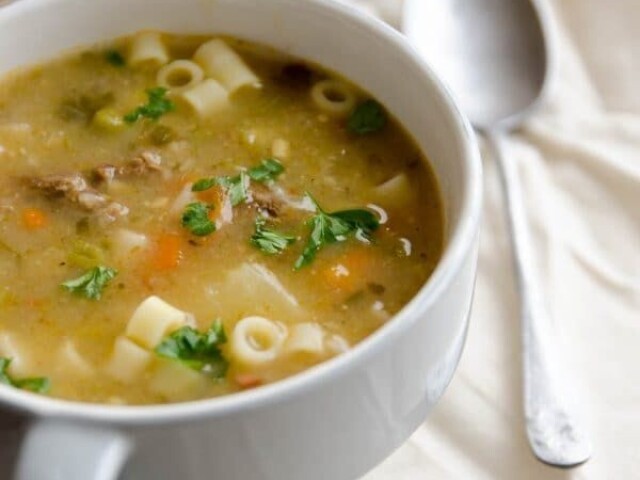 Macarrão com legumes 🍝