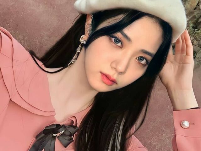 JISOO