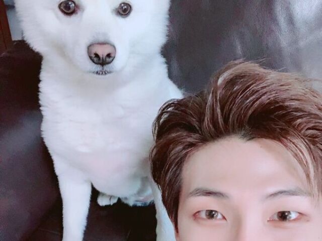 Essa fotinha linda dele com o Rap Mon(Não liguem que eles não couberam na foto ok?)