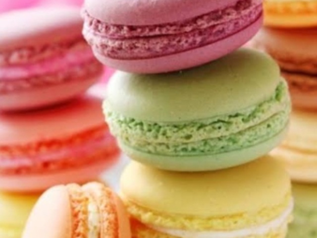 Macaroes