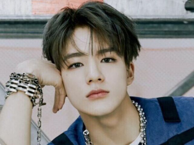 Tente acertar o MV pela uma cena do Jeno (NCT)