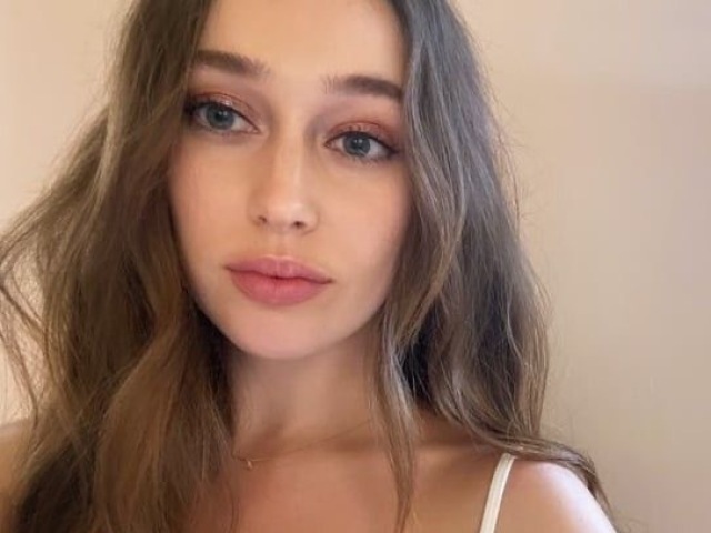 alycia debnam-carey