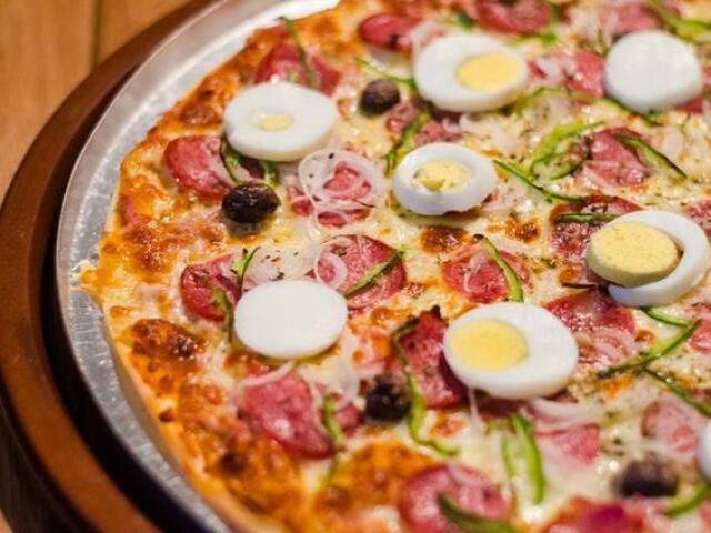 Pizza portuguesa