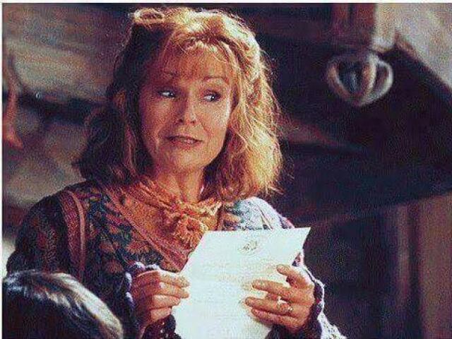 Molly Weasley.