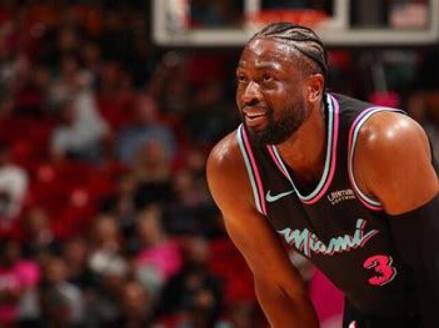 Slasher- Dwyane Wade/CarisLevert