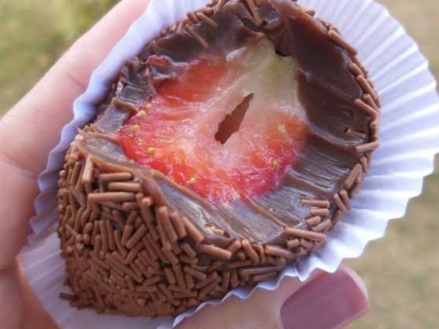 Brigadeiro recheado